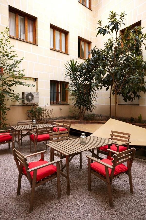 Hostel Palacio Madrid Exterior foto